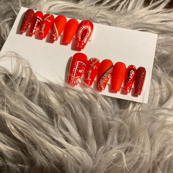 Bandanna Print Press on Nails - Picture 6 of 8